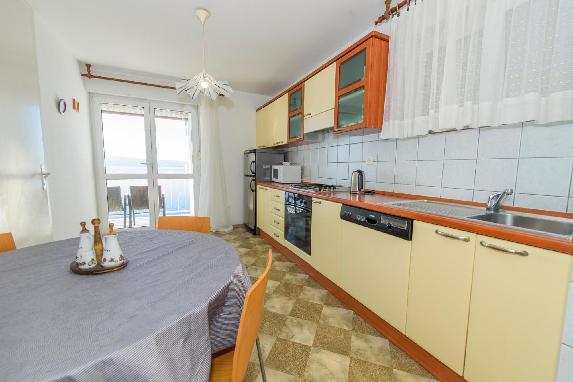 Sunny Apartment Omiš Exterior foto